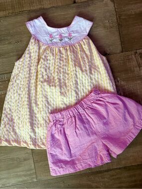 The Oaks Apparel Girls Seersucker Tulip Short Set Size 3 Size 5
